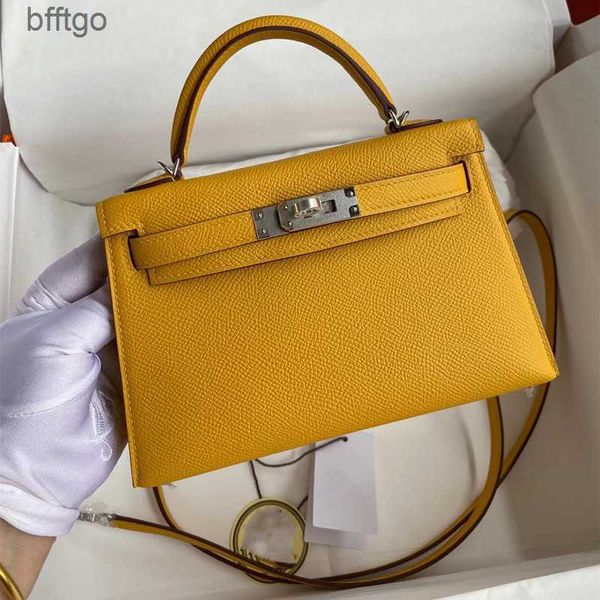 new fashion bags 2023 9a high-end women's bag handmade beeswax line epsom leather designer luxury small me
new fashion bags 2023 9a high-end women's bag handmade beeswax line epsom leather designer luxury small me