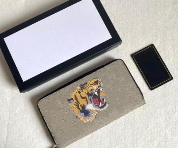 2023 new designer flower cardholder long purse men women long purse graffiti leather women purse fashion color cardholder with box122, Red;black
2023 new designer flower cardholder long purse men women long purse graffiti leather women purse fashion color cardholder with box122, Red;black