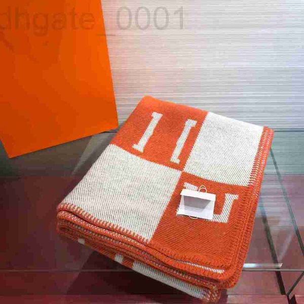 scarves designer cashmere shawl blanket thickened warm four seasons suitable for travel cape sofa applies to and offices 9v0s, Blue;gray
scarves designer cashmere shawl blanket thickened warm four seasons suitable for travel cape sofa applies to and offices 9v0s, Blue;gray