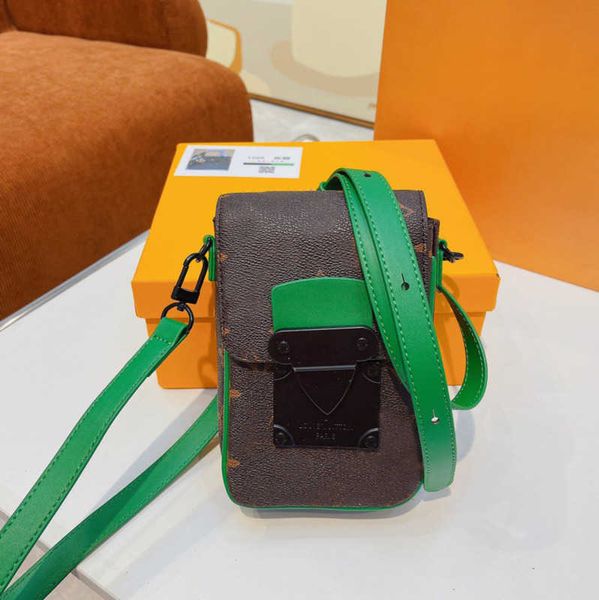 high-quality women's and men's crossbody bags luxury small purse fashion leather designer compact all-in-one tote
high-quality women's and men's crossbody bags luxury small purse fashion leather designer compact all-in-one tote