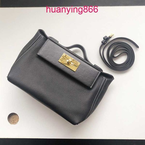 for designer herms's bags woman cowhide 2424 mini kelys's lock buckle single shoulder diagonal span double large capacity fashion
for designer herms's bags woman cowhide 2424 mini kelys's lock buckle single shoulder diagonal span double large capacity fashion