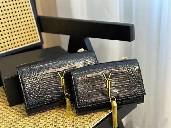 designer genuine leather handbag shoulder chain bag clutch flap totes bags for women luxury handbags vintage
designer genuine leather handbag shoulder chain bag clutch flap totes bags for women luxury handbags vintage