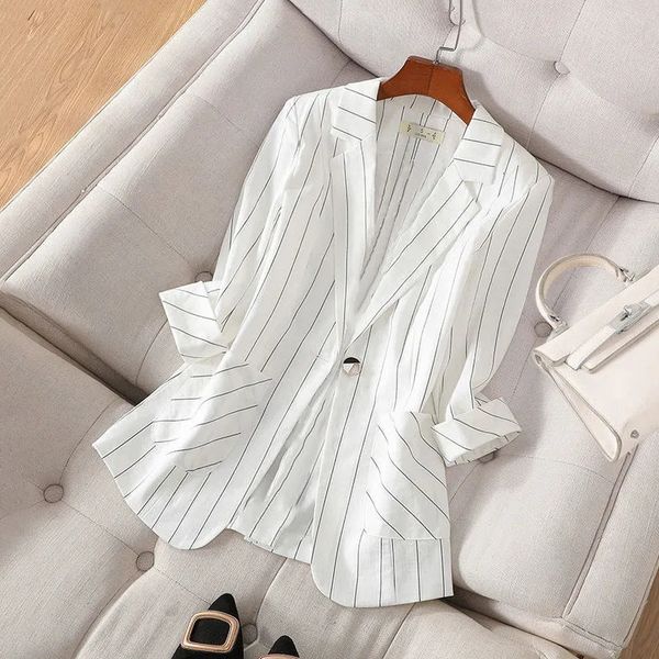 women's suits blazers summer fashion women blazer notched collar jacket casual korean suit coat stripe loose office lady blazers outerw, White;black
women's suits blazers summer fashion women blazer notched collar jacket casual korean suit coat stripe loose office lady blazers outerw, White;black