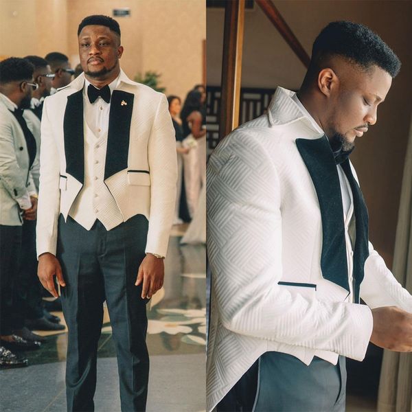 handsome pattern men wedding tuxedos groom tailored party prom coat jacket formal wear outfit 3 pieces, Black;gray
handsome pattern men wedding tuxedos groom tailored party prom coat jacket formal wear outfit 3 pieces, Black;gray