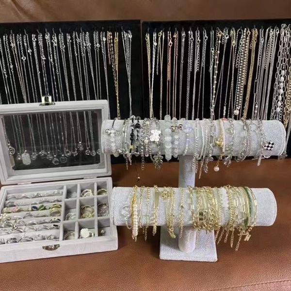 lucky mystery box blind box ornaments 100% surprise high-quality necklace earrings ring jewelry gift novelty random items mysterious blind b, Silver
lucky mystery box blind box ornaments 100% surprise high-quality necklace earrings ring jewelry gift novelty random items mysterious blind b, Silver