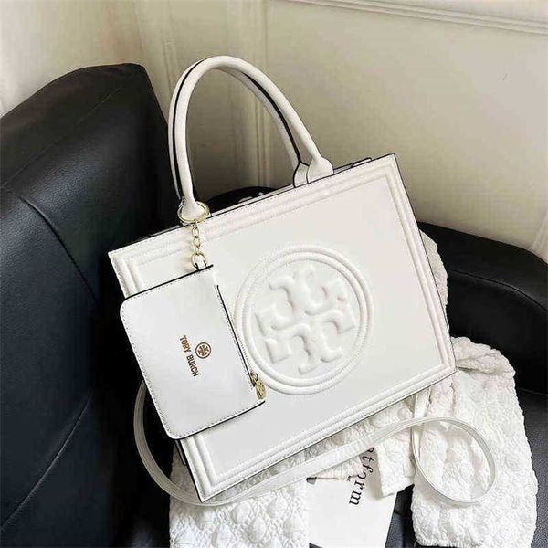 designer bag large female 2023 new trend fashion korean portable women's bag embossed large capacity single shoulder messenger factory, Black
designer bag large female 2023 new trend fashion korean portable women's bag embossed large capacity single shoulder messenger factory, Black