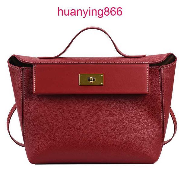 herms's bags for designer woman 2022 spring and summer new carrie lychee pattern popular lock single shoulder diagonal women's han
herms's bags for designer woman 2022 spring and summer new carrie lychee pattern popular lock single shoulder diagonal women's han