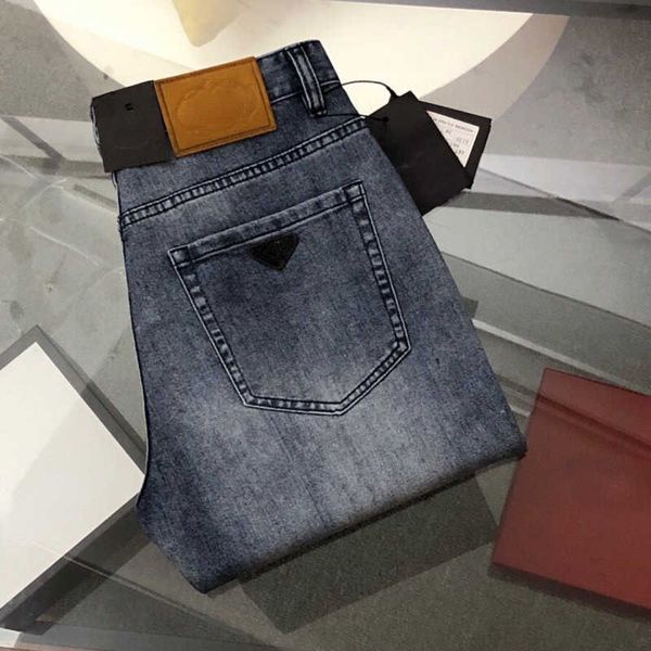 high version jeans men jeans designer pants classic triangle embroidered denim pants fashion loose trousers 3261, Blue
high version jeans men jeans designer pants classic triangle embroidered denim pants fashion loose trousers 3261, Blue
