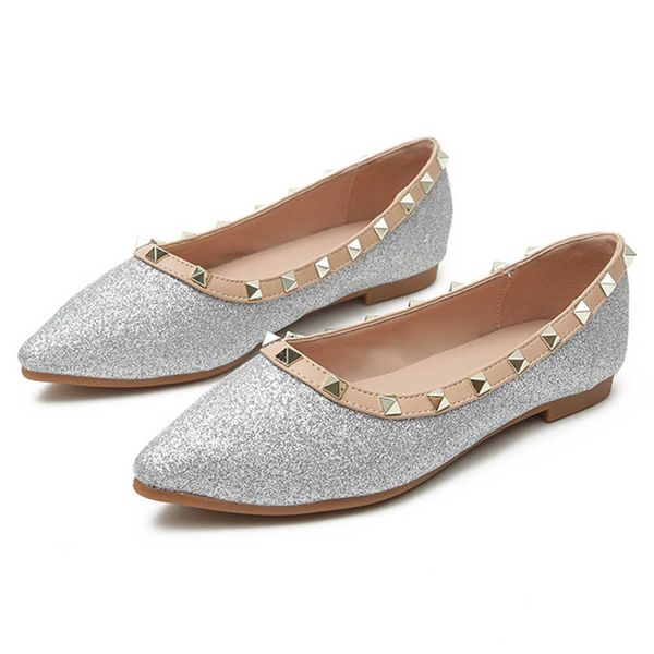 dress shoes fashion s women casual shoes spring autumn loafers female shoes shallow mouth pointed tip sequins flats shoes plus size j230310, Black
dress shoes fashion s women casual shoes spring autumn loafers female shoes shallow mouth pointed tip sequins flats shoes plus size j230310, Black