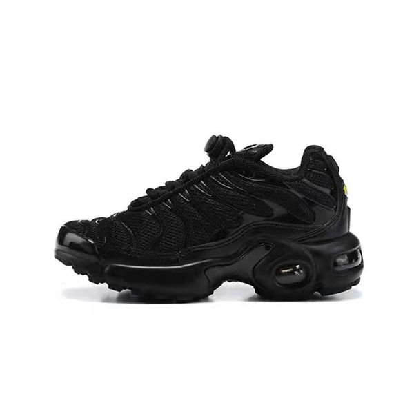 new fashion new fashion 2022 tn plus kids shoe boys girls running shoes pink sea triple black white red voltage purple usa lemon lime tr 
new fashion new fashion 2022 tn plus kids shoe boys girls running shoes pink sea triple black white red voltage purple usa lemon lime tr