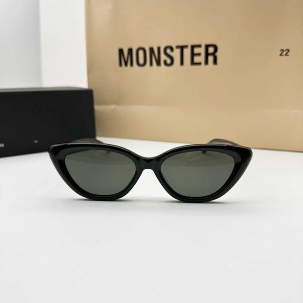50%off luxury designer sunglasses 2023 gm new design the same sunglasses have very good effect the face sun glasses for sale, White;black
50%off luxury designer sunglasses 2023 gm new design the same sunglasses have very good effect the face sun glasses for sale, White;black