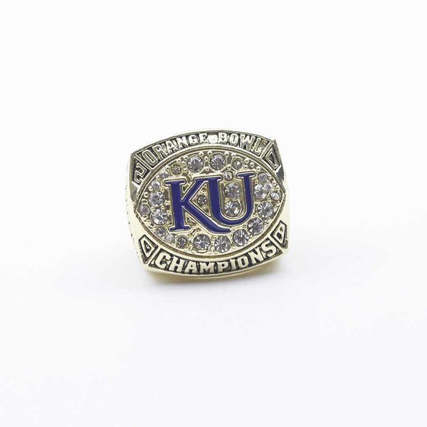 ncaa 2008 university of kansas crow hawk basketball champion ring, Golden;silver
ncaa 2008 university of kansas crow hawk basketball champion ring, Golden;silver