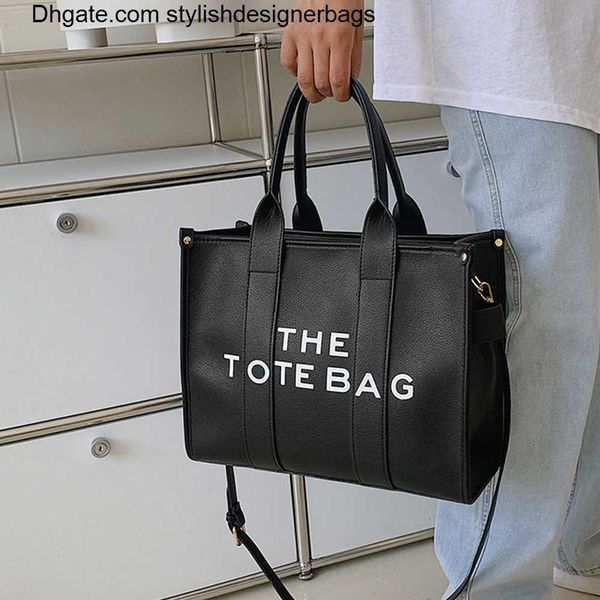 totes women handbags luxury designer bag tote letter shoulder bags 2023 crossbody bags for women brands soft pu shopper purses clutch 0312v2
totes women handbags luxury designer bag tote letter shoulder bags 2023 crossbody bags for women brands soft pu shopper purses clutch 0312v2