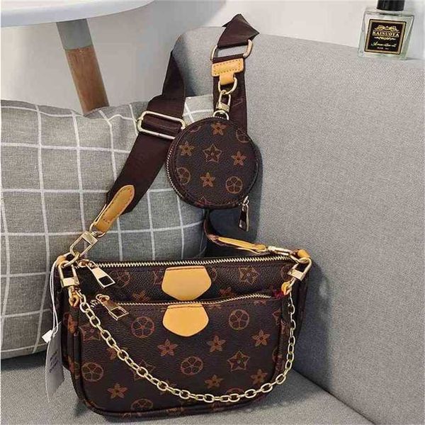 handbag 2023 fashion women's bag leather quality handbag women's three in large capacity mahjong printed messenger casual shoulder
handbag 2023 fashion women's bag leather quality handbag women's three in large capacity mahjong printed messenger casual shoulder