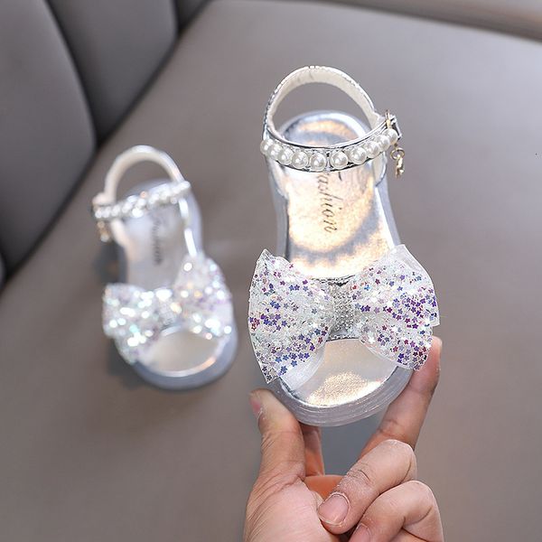 sneakers ainyfu girls bling sandals children s sequins bow pearl party fashion baby kids soft bottom beach g976 230311, Black;red
sneakers ainyfu girls bling sandals children s sequins bow pearl party fashion baby kids soft bottom beach g976 230311, Black;red