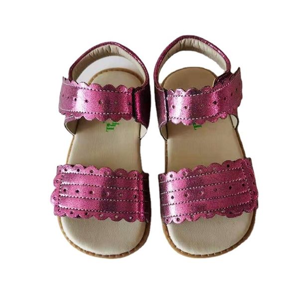 sneakers tipsietoes children posey style for girls sandals low heel real leather enfants fille party dress shoes toddler kids summer 230311, Black;red
sneakers tipsietoes children posey style for girls sandals low heel real leather enfants fille party dress shoes toddler kids summer 230311, Black;red