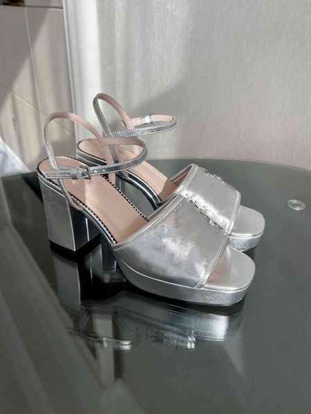 2023 classic high heel sandals party fashion leather women's dance shoes designer high heels women's shoes ggity k02, Black
2023 classic high heel sandals party fashion leather women's dance shoes designer high heels women's shoes ggity k02, Black