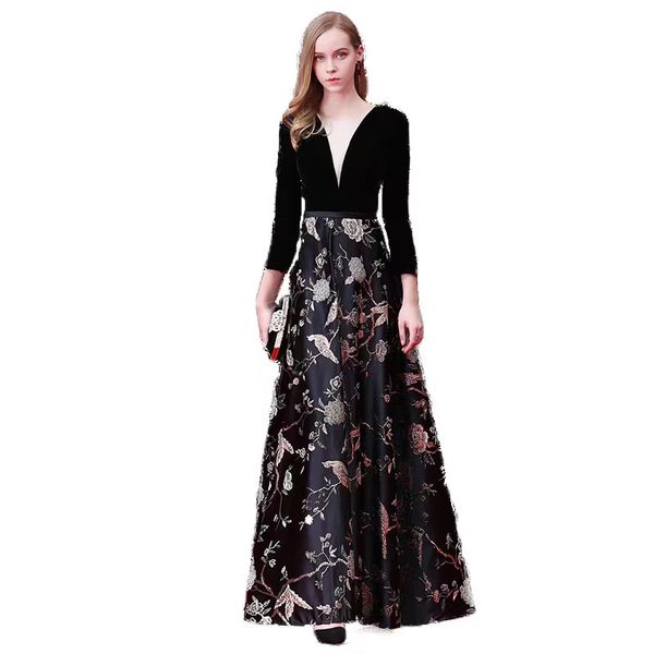 black flowers prom dresses long sleeve v neck beaded evening gowns party dress with train special occassion robe de soiree 2023
black flowers prom dresses long sleeve v neck beaded evening gowns party dress with train special occassion robe de soiree 2023