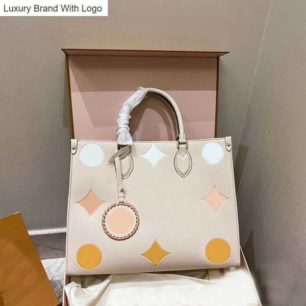 l bag handbags classic onthego handbag tote shopping bag women shoulder bags large capacity pocket cowhide leather imprint letters lady hand, Black
l bag handbags classic onthego handbag tote shopping bag women shoulder bags large capacity pocket cowhide leather imprint letters lady hand, Black