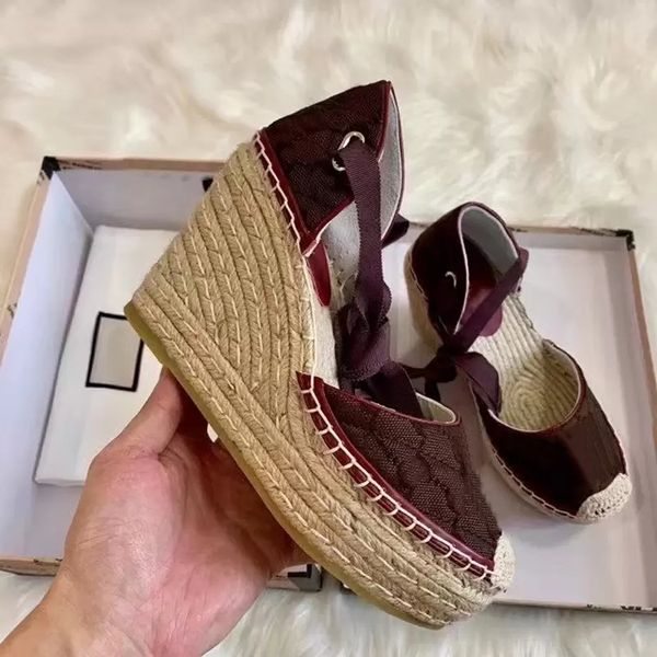 classic sandals designer 100% leather women high heel sandals platform summer ribbon weaving womens 2022 wedding dress shoes party slipper s, Black
classic sandals designer 100% leather women high heel sandals platform summer ribbon weaving womens 2022 wedding dress shoes party slipper s, Black