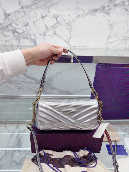 fashion women bag tb twill cowhide shoulder bag kira new flap sheepskin tory-burches bag large capacity designer luxury bag
fashion women bag tb twill cowhide shoulder bag kira new flap sheepskin tory-burches bag large capacity designer luxury bag