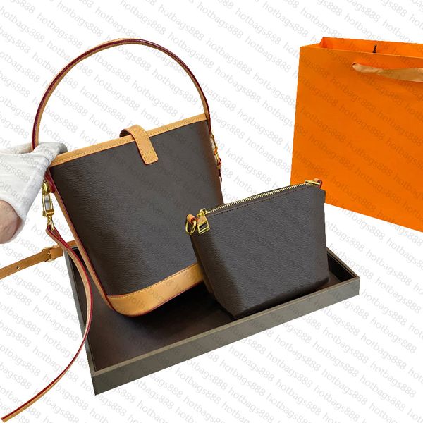 2023 luxurys designer bag classic handbag women shoulder messenger genuine leather tote bag designer handbags purse women tote wallet
2023 luxurys designer bag classic handbag women shoulder messenger genuine leather tote bag designer handbags purse women tote wallet