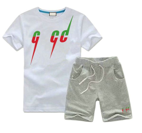 2-7 years kids designer sets summer t-shirt pants set brand printing children 2 piece 100% cotton clothing baby boys girl fashion appare, White
2-7 years kids designer sets summer t-shirt pants set brand printing children 2 piece 100% cotton clothing baby boys girl fashion appare, White