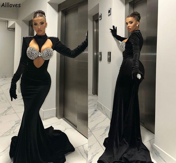 rhinestones black velvet mermaid evening dresses hollow neck arabic aso ebi formal occasion party gowns with long sleeves vintage slim fitte, Black;red
rhinestones black velvet mermaid evening dresses hollow neck arabic aso ebi formal occasion party gowns with long sleeves vintage slim fitte, Black;red