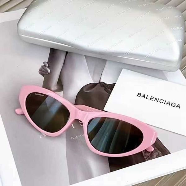 50%off luxury designer sunglasses sunglasses creative design twisted mirror leg oval frame for men and women sun glasses for sale h69j, White;black
50%off luxury designer sunglasses sunglasses creative design twisted mirror leg oval frame for men and women sun glasses for sale h69j, White;black
