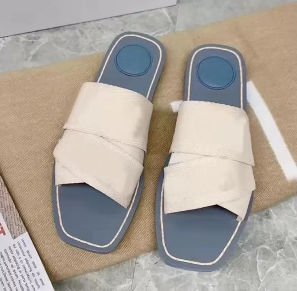 designer slippers sandals for women fashion thick bottom womens shoes lady womens platform slide print beach sandal summer leather letter sl, Black
designer slippers sandals for women fashion thick bottom womens shoes lady womens platform slide print beach sandal summer leather letter sl, Black