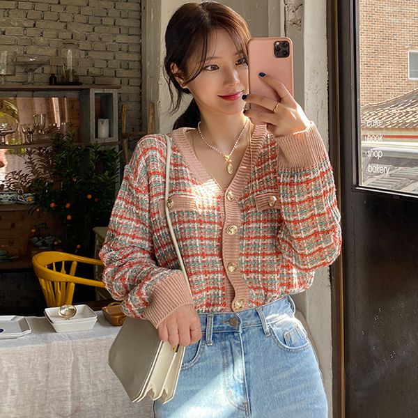women's knits tees autumn winter vintage single breasted knitted cardigan's sweater 2023 tweed v neck sweaters knitwear clothes 2, White
women's knits tees autumn winter vintage single breasted knitted cardigan's sweater 2023 tweed v neck sweaters knitwear clothes 2, White