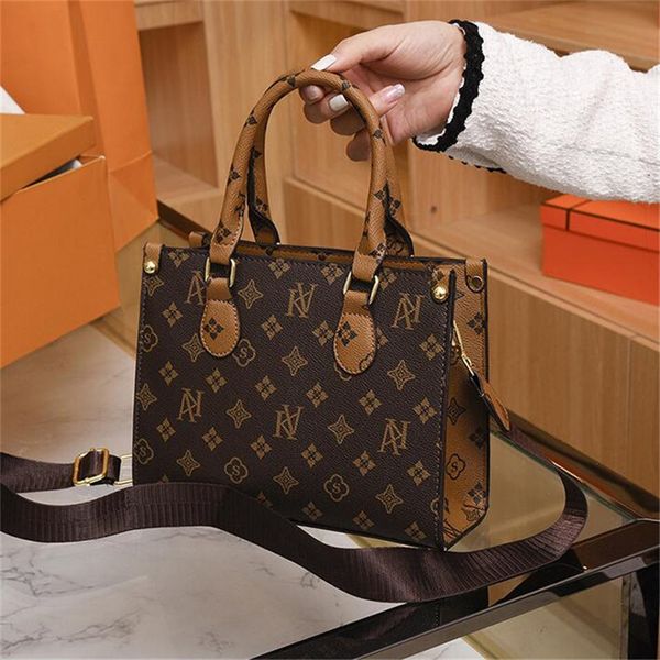 gglvs387# evening bags women's printed shopping designer handbags shoulder bags large capacity women clutch shell bag tote wallet, Red;black
gglvs387# evening bags women's printed shopping designer handbags shoulder bags large capacity women clutch shell bag tote wallet, Red;black