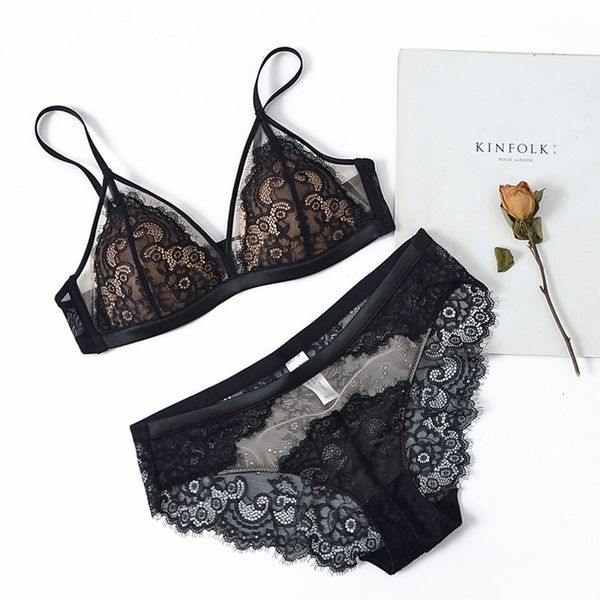 bras sets eyelash lace triangle bra set mesh patchwork lightly lined wireless small breasts panty underwear women lingerie 230311, Red;black
bras sets eyelash lace triangle bra set mesh patchwork lightly lined wireless small breasts panty underwear women lingerie 230311, Red;black