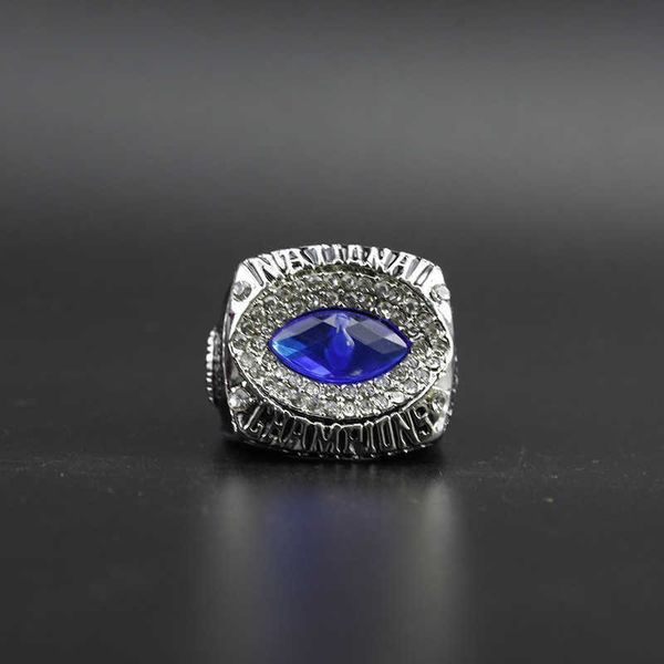 2007 university of florida crocodile ncaa championship ring, Golden;silver