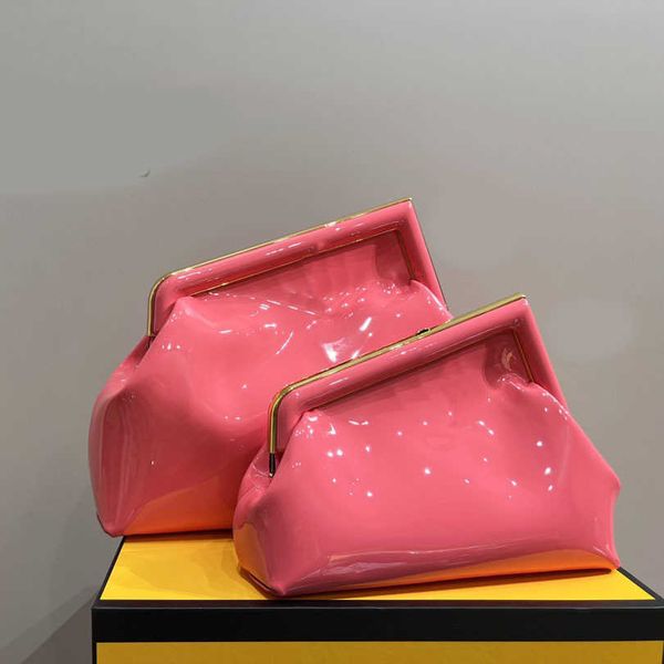 designer bag women clip clutch messenger bags fashion candy color patent leather designers handbag luxury shoulder bags purses 230329
designer bag women clip clutch messenger bags fashion candy color patent leather designers handbag luxury shoulder bags purses 230329