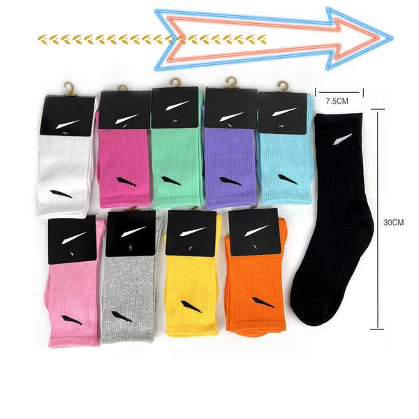 mens socks wholesale sell all-match classic black white women men breathable cotton mixing football basketball sports ankle sock12
mens socks wholesale sell all-match classic black white women men breathable cotton mixing football basketball sports ankle sock12
