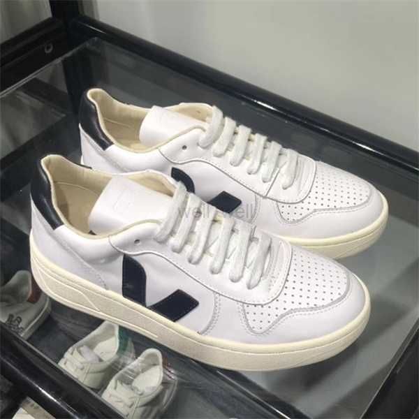 dress shoes designer vintage men shoe v- calfskin trainers veja esplar extra sneakers women leather sneaker mesh lace-up white trainers, Black
dress shoes designer vintage men shoe v- calfskin trainers veja esplar extra sneakers women leather sneaker mesh lace-up white trainers, Black