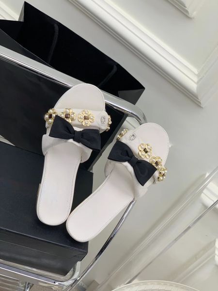 a23 designer women sandals ladies luxury genuine leather slippers flat shoe baily wear skirt bowknot pearl flower decorative shoelace box si, Black
a23 designer women sandals ladies luxury genuine leather slippers flat shoe baily wear skirt bowknot pearl flower decorative shoelace box si, Black