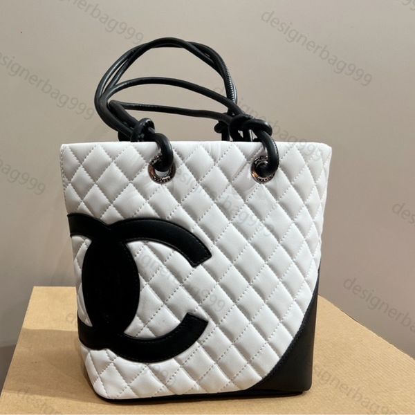 classic designer tote bag embroidery bag leisure leather handbags for women bucket shopping large capacity diamond handbag tote bag
classic designer tote bag embroidery bag leisure leather handbags for women bucket shopping large capacity diamond handbag tote bag