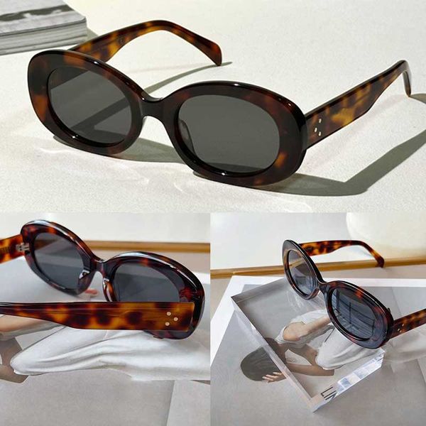 Fashion retro womens small Sunglasses 3535U Acetate frame oval frame Turtle Havana New designer full frame casual dating Luxury Sunglasses
Fashion retro womens small Sunglasses 3535U Acetate frame oval frame Turtle Havana New designer full frame casual dating Luxury Sunglasses