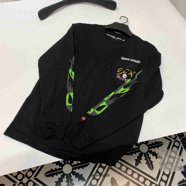 brand luxury men's t-shirts development poison house ch new cartoon limited flame flower arm letter print long sleeve t-shirt, White;black
brand luxury men's t-shirts development poison house ch new cartoon limited flame flower arm letter print long sleeve t-shirt, White;black
