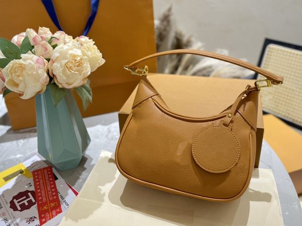 mini underarm bag crescent moon handbags purse crossbody bags shoulder wrist bags high canvas genuine leather quality fashion letter hardwar
mini underarm bag crescent moon handbags purse crossbody bags shoulder wrist bags high canvas genuine leather quality fashion letter hardwar