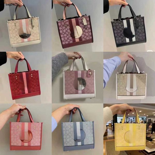designer bag women's classic style new fashion bag women's canvas tote cowhide single shoulder oblique straddle handbag
designer bag women's classic style new fashion bag women's canvas tote cowhide single shoulder oblique straddle handbag