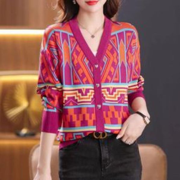 women's sweaters designer pink houndstooth sweater cardigan elegant faux mink cashmere knitwear vintage o-neck knitted coat, White;black
women's sweaters designer pink houndstooth sweater cardigan elegant faux mink cashmere knitwear vintage o-neck knitted coat, White;black