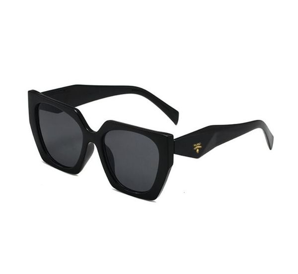 designer sunglasses classic eyeglasses goggle outdoor beach sun glasses for man woman mix color optional triangular signature p15, White;black
designer sunglasses classic eyeglasses goggle outdoor beach sun glasses for man woman mix color optional triangular signature p15, White;black