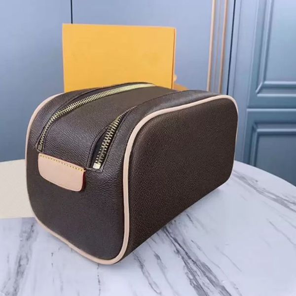 7aluxury designer makeup bags travelling toilet bag cases double zipper leather large capacity cosmetic bags toiletry pouch makeup bags with
7aluxury designer makeup bags travelling toilet bag cases double zipper leather large capacity cosmetic bags toiletry pouch makeup bags with