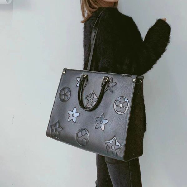 shopping bags women leather luxurys designer handbag female fashion messenger onthego handbags purse tote louise purse vutton crossbody viut
shopping bags women leather luxurys designer handbag female fashion messenger onthego handbags purse tote louise purse vutton crossbody viut
