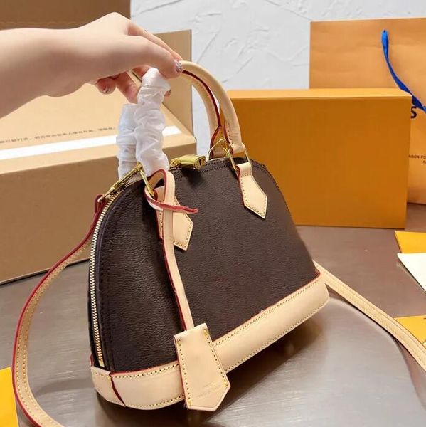 designer fashion brand shoulder bags luxurys brown flower women crossbody handbag alma bb shell bag with lock tag
designer fashion brand shoulder bags luxurys brown flower women crossbody handbag alma bb shell bag with lock tag