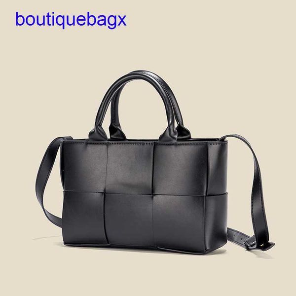 luxury bottegss venetss arco evening bags online store small design 2023 spring new knitted handbag large capacity leisure women's with
luxury bottegss venetss arco evening bags online store small design 2023 spring new knitted handbag large capacity leisure women's with