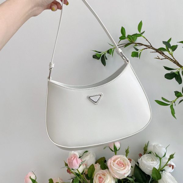 cleo axillary package ways bag women's 2023 new niche design advanced sense leather underarm bag baguette bag shoulder crossbody bag 
cleo axillary package ways bag women's 2023 new niche design advanced sense leather underarm bag baguette bag shoulder crossbody bag